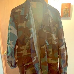 VINTAGE AUTHENTIC ARMY JACKET